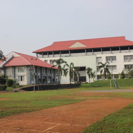 Angamaly Convention Centre Kochi Exterior foto
