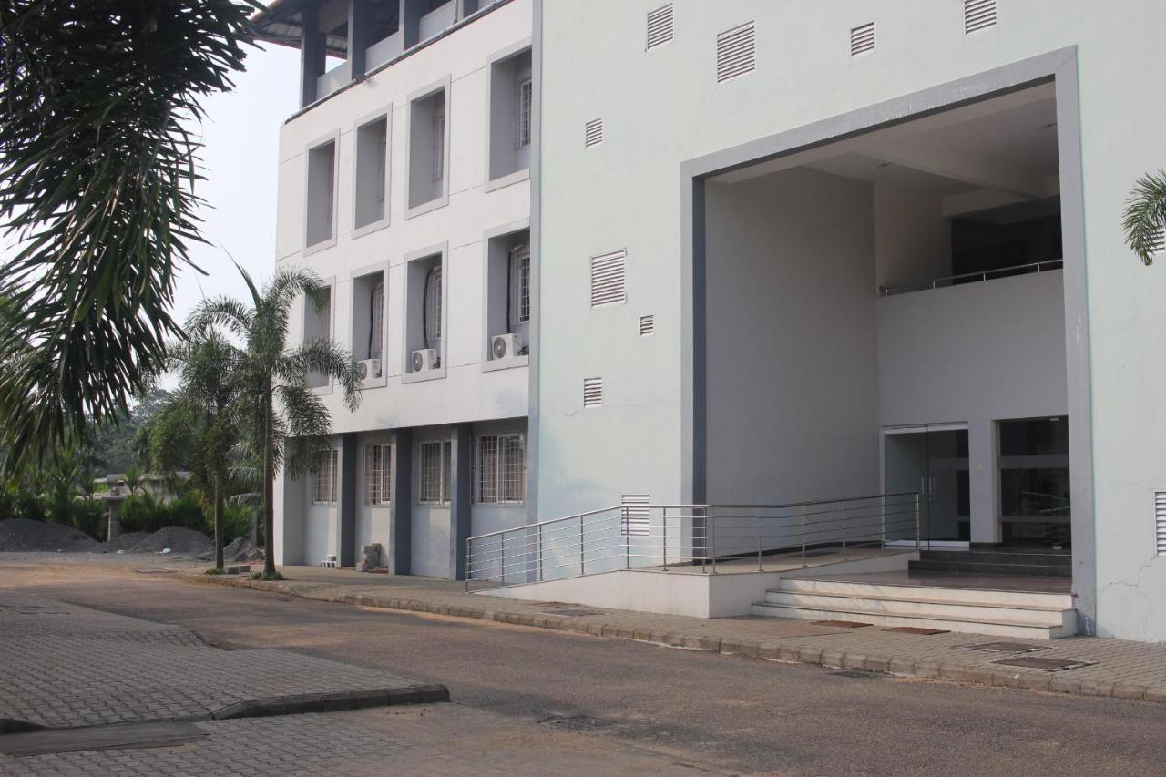 Angamaly Convention Centre Kochi Exterior foto